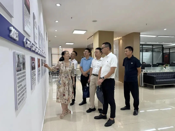 碩博電子-.jpg
